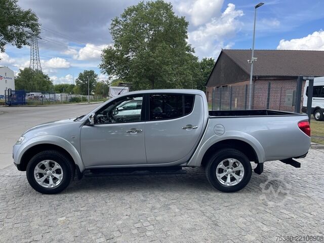 Pick-up mitsubishi L200 2.5DI-D INTENSE Doppelkabine 1H*AHK*RFK*