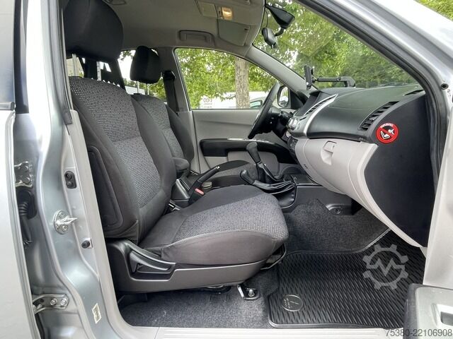 Pick-up mitsubishi L200 2.5DI-D INTENSE Doppelkabine 1H*AHK*RFK*