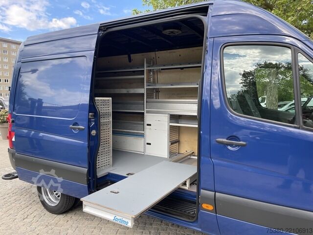 Dobozos furgon Volkswagen Crafter 50 35 *WERKSTATTWAGEN*