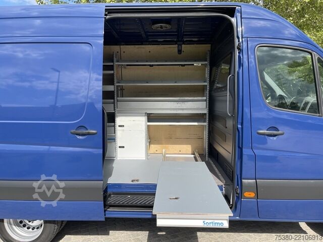Dobozos furgon Volkswagen Crafter 50 35 *WERKSTATTWAGEN*