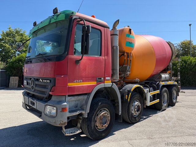 Betonszállító teherautó Mercedes-Benz MB 4141 B