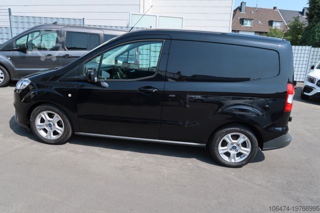 Bestelwagen FORD Transit Courier Limited # Navi # Kamera # Black