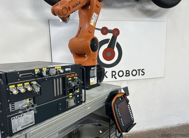 Industrijski robot KUKA KR10 R900 SIXX KRC4