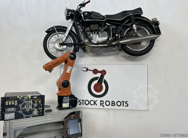 Industrijski robot KUKA KR10 R900 SIXX KRC4