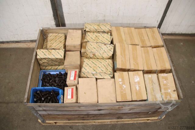 Sechskantschrauben M20  700 kg Diverse 8.8 div Größen schwarz/verzinkt