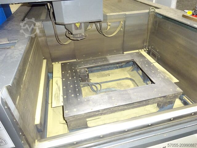 Drahterodiermaschine Mitsubishi FA 20