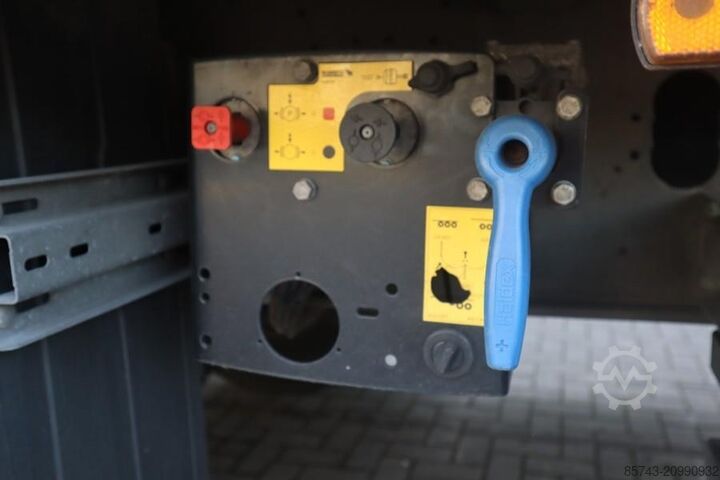 Posuvné plachty Schmitz Cargobull SCB3ST CoC Documents, TuV Loading Certificate, Dut