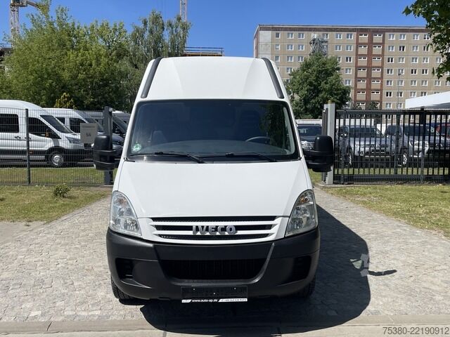 Panelvan iveco Daily 35S14 Maxi