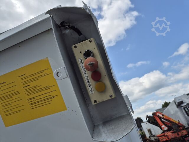 Perscontainer Compoman K1812/20 / PRESS CONTAINER / 20M3