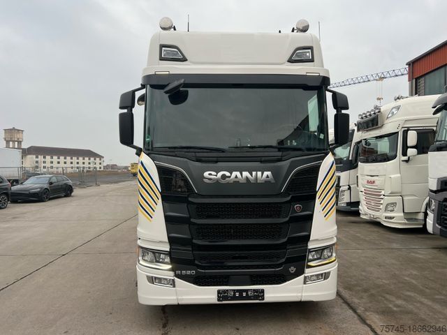Standard SZM SCANIA R 520 * V8 * ACC * XENON *