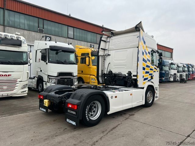 Standard SZM SCANIA R 520 * V8 * ACC * XENON *