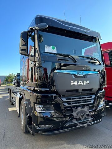 Jiný MAN TGX 33.520 6x4 BL Fahrgestell  4500mm  SOFORT