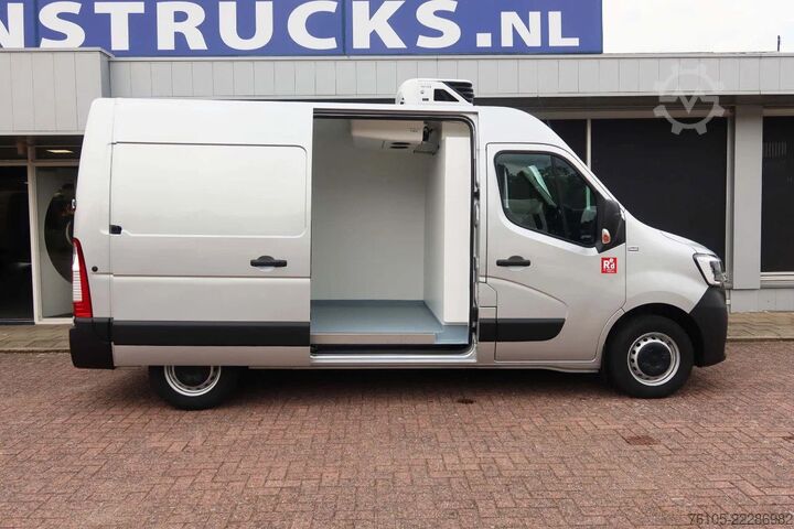  Renault Master Red Edition 150 PK Carrier Xarios 350 Ko...