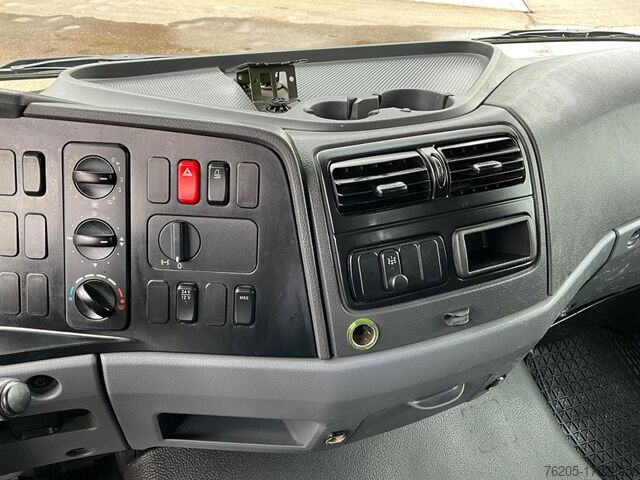 Tre-sidet tipbil Mercedes-Benz Atego 822 K Kam.