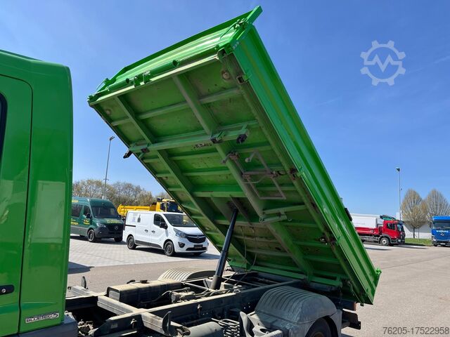 Tre-sidet tipbil Mercedes-Benz Atego 822 K Kam.