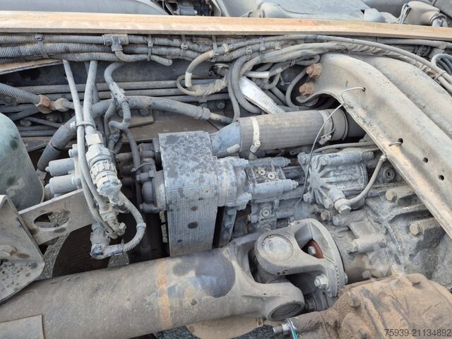 Commercial vehicle MAN TGX 26.480