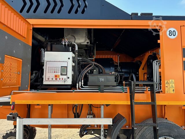 Egy tengelyes aprító Doppstadt DW 3060 Büffel Type C überholt