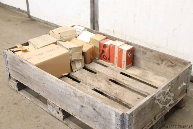 Sexkantsbultar M12 100 kg Diverse 8.8 div Größen verzinkt