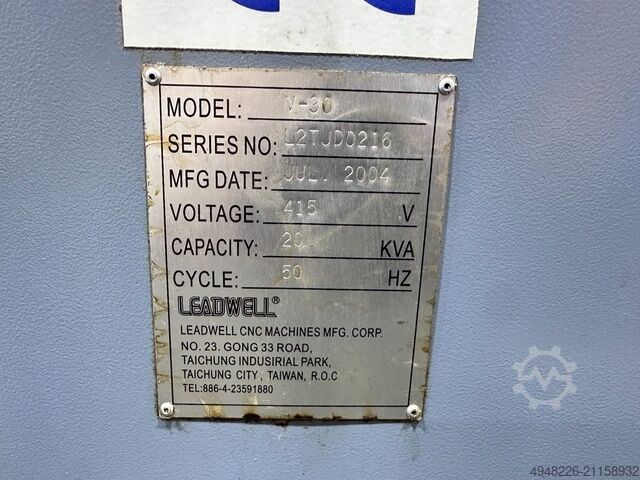 Centro de maquinação vertical Leadwell V-30