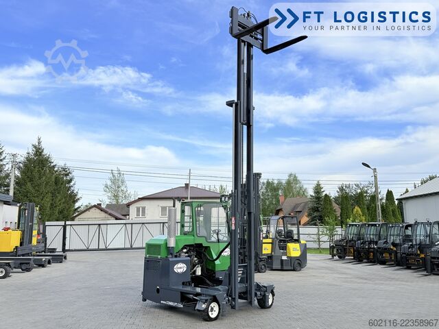 Carrello elevatore a 4 direzioni Combilift C3000 DIESEL TRIPLEX 5600 FREE-LIFT
