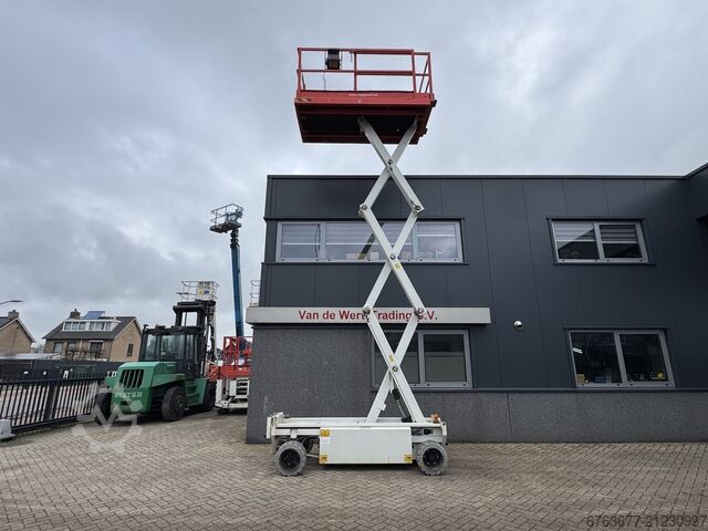 Holland-Lift Y 64 EL 14 Schaarhoogwerker / Sciccor lift 8.4M Werkhoogte Elektrisch 2015 HOLLAND-LIFT Y 64 EL 14 Schaarhoogwerker / Sciccor lift 8.4M Werkhoogte Elektrisch 2015