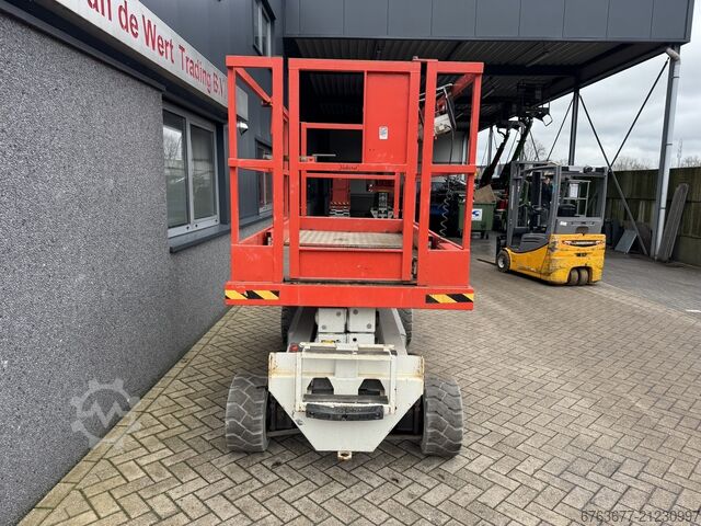 Holland-Lift Y 64 EL 14 Schaarhoogwerker / Sciccor lift 8.4M Werkhoogte Elektrisch 2015 HOLLAND-LIFT Y 64 EL 14 Schaarhoogwerker / Sciccor lift 8.4M Werkhoogte Elektrisch 2015