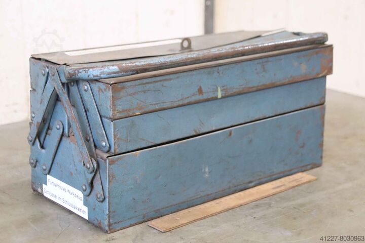 Caja de herramientas con herramientas unbekannt funkenfreies Werkzeug