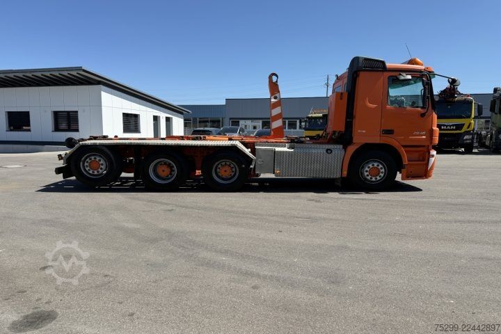 Camion scarrabile Mercedes-Benz Actros 3248 8x2 Multilift / Swiss-Vehicle