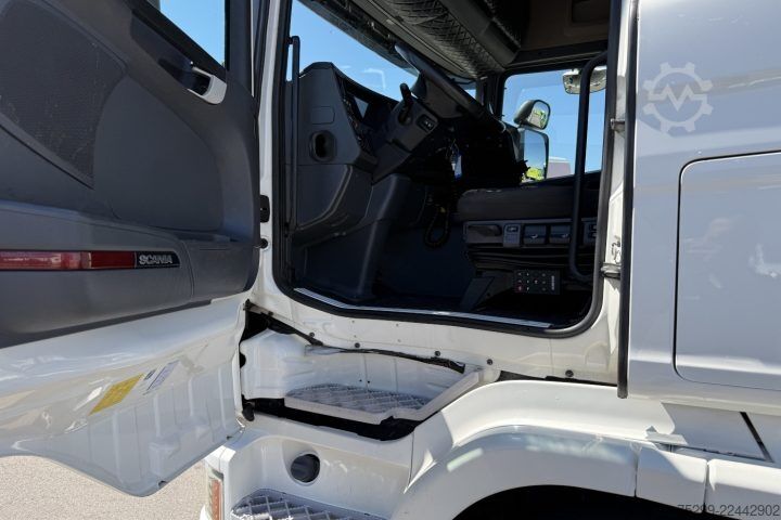 Trattore stradale standard Scania G490 6x2 Hiab 165ZT Holzkrane / Swiss-Vehicle