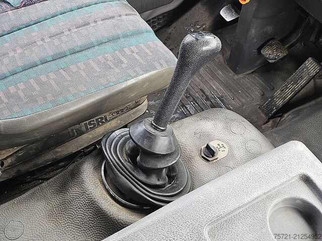 Plateau de chargement MERCEDES-BENZ 1317 6 CYL. CRANE