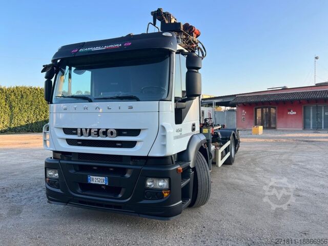 Kamion s kipom s pomičnim kontejnerom IVECO IVECO STRALIS 260E45 SCARRABILE