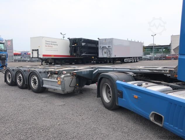 Semirimorchio a cassa mobile D-Tec VCC-01/FT LS S Mittelausschub 2x Lift Genset
