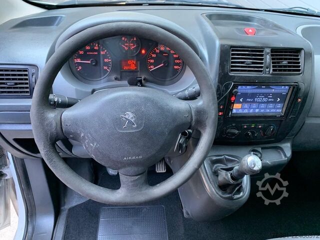 Magas tetős furgon Peugeot Expert Van L2 / Passo Lungo