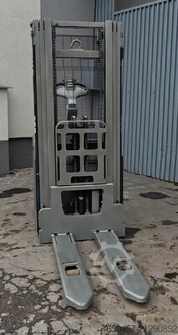 Sztaplarki paletowe Still EXV-SF14