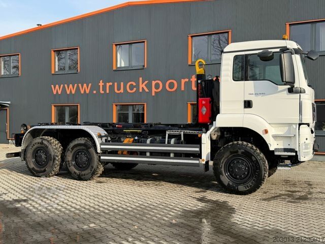 Hakowiec MAN 26.440 6x6 Abrollkipper Hiab Multilift