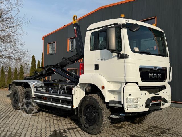 Hakowiec MAN 26.440 6x6 Abrollkipper Hiab Multilift