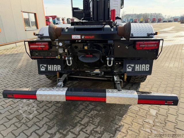Hakowiec MAN 26.440 6x6 Abrollkipper Hiab Multilift