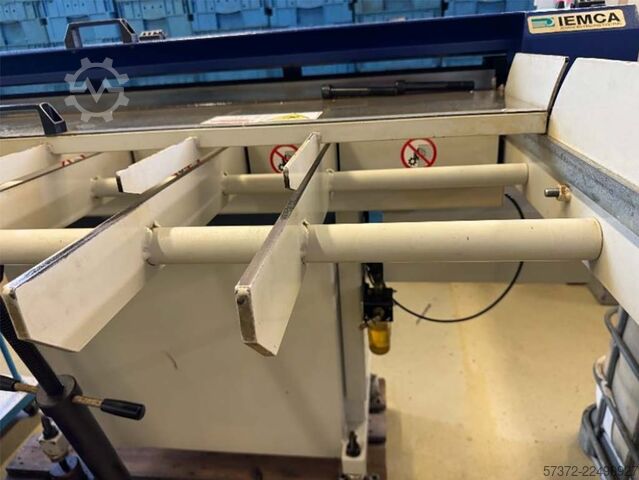 Podavač tyčí IEMCA VIP 70/1 CNC