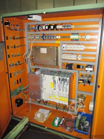 CNC Universal Frasmaschine Hermle UWF 1001