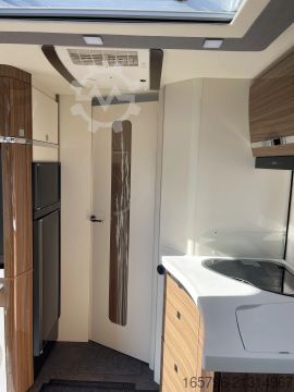 Semi-integrated camper Eura Mobil Contura 766 EF AHK*hydr. Hubst.*TV*Klima*Sol.