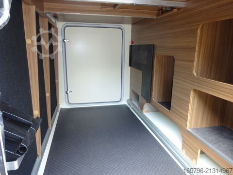 Semi-integrated camper Eura Mobil Contura 766 EF AHK*hydr. Hubst.*TV*Klima*Sol.