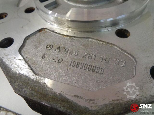 Hidraulikus rendszer Mercedes Occ pto afdichtplaat a 945 261 10 33