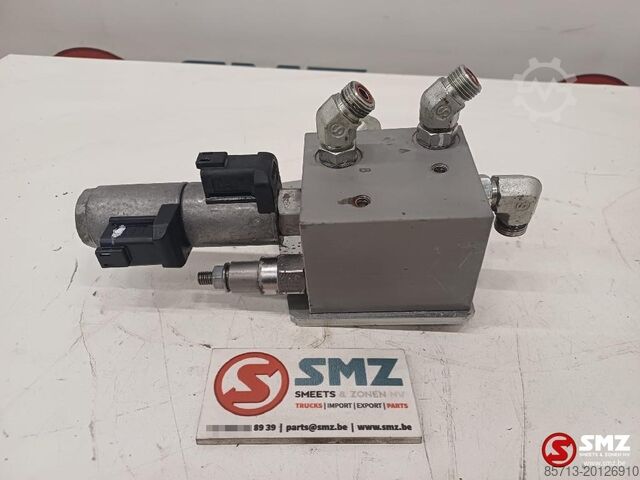 Hydraulisch systeem Caterpillar Solenoid valve + press reduction Caterpillar