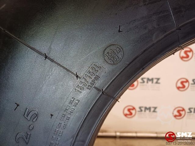 Tyre Diversen Band 13R22.5 Agate HF702