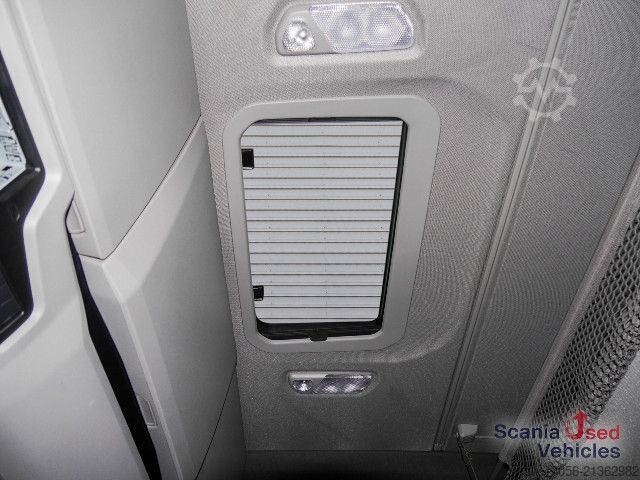 Standardni tegljač Scania R 460 A4x2NA - SUPER -