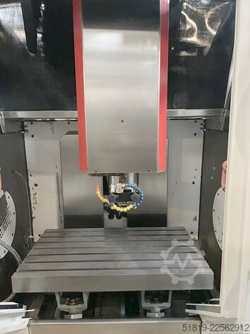 Centre d'usinage 3 axes HERMLE C 600 V