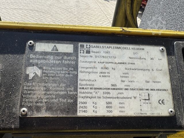Hyster H3.00XM Duplo 335 Przesuw boczny / Przesuw wideł LPG 1997 HYSTER H3.00XM Duplo 335 Sideshift /  Vorkversteller LPG 1997