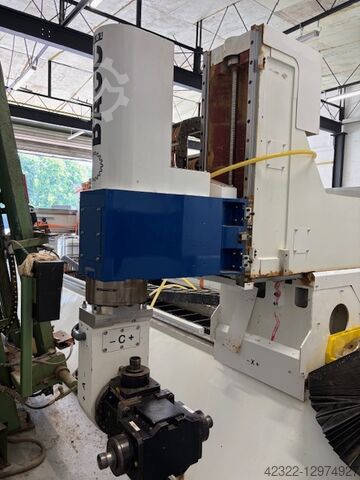 CNC -bearbetningscenter BACCI Evolution/Jet