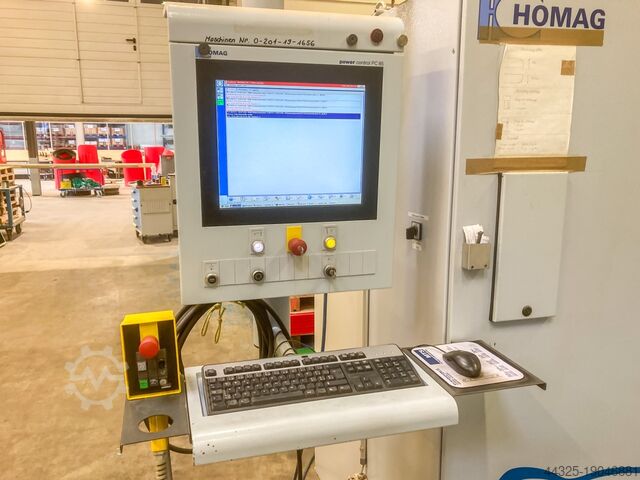 Bearbeitungszentren mit Konsolentisch HOMAG BOF 211/VENTURE 10