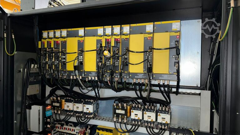Centrum tokarsko-frezarskie CNC Doosan Puma TT 1800SY-GL